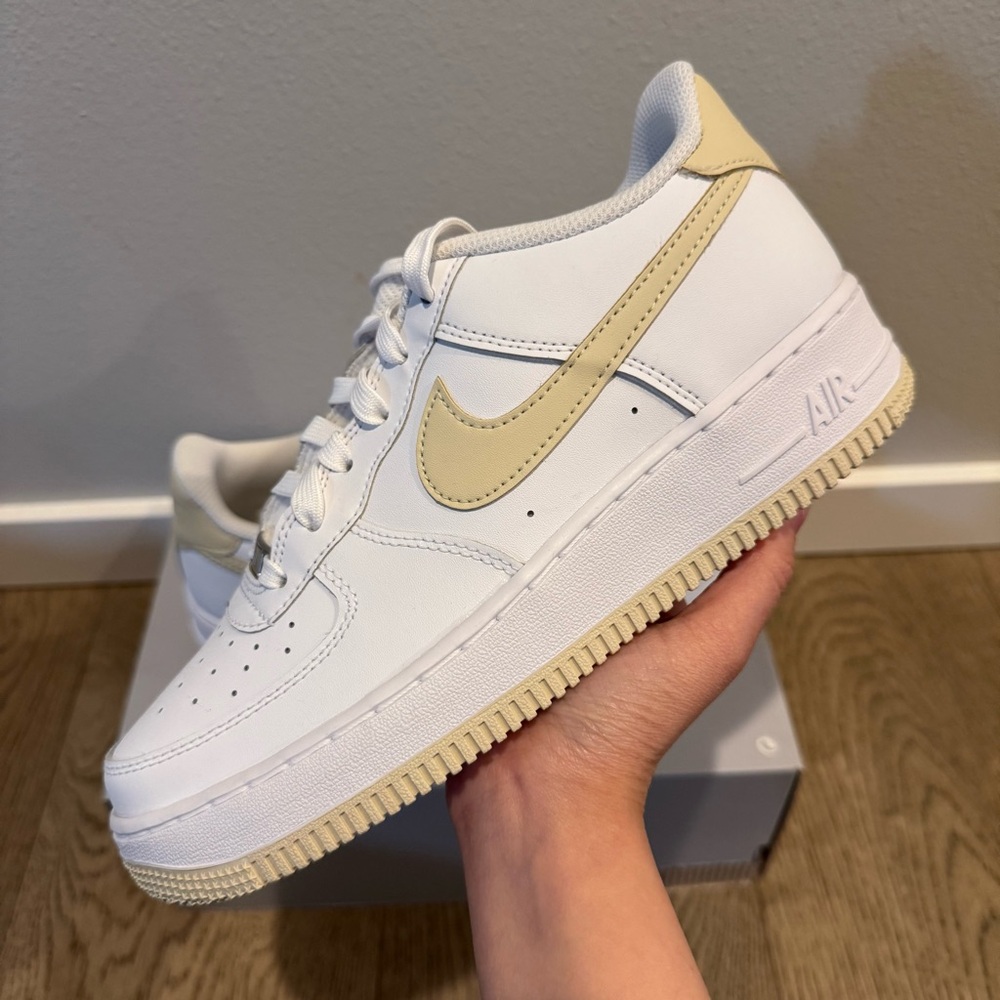 Nike Air Force 1 White Beige Khaki
